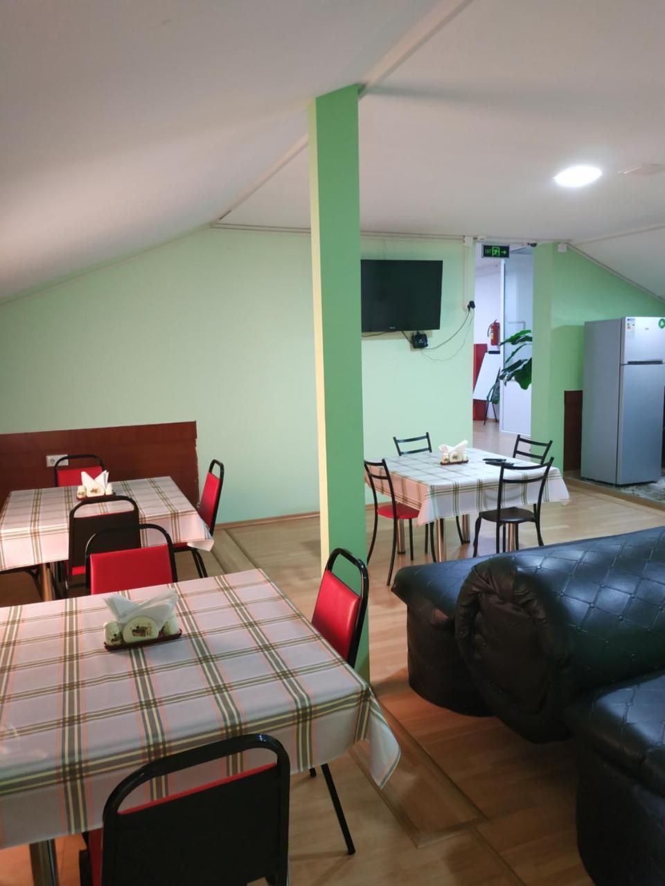 Hostel Portal Тбилиси Екстериор снимка