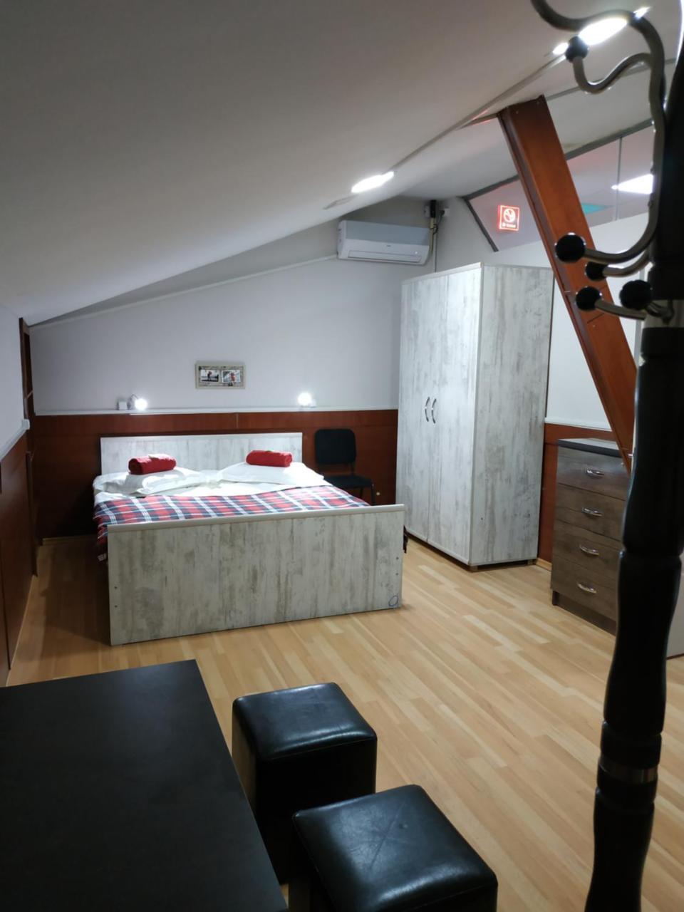 Hostel Portal Тбилиси Екстериор снимка