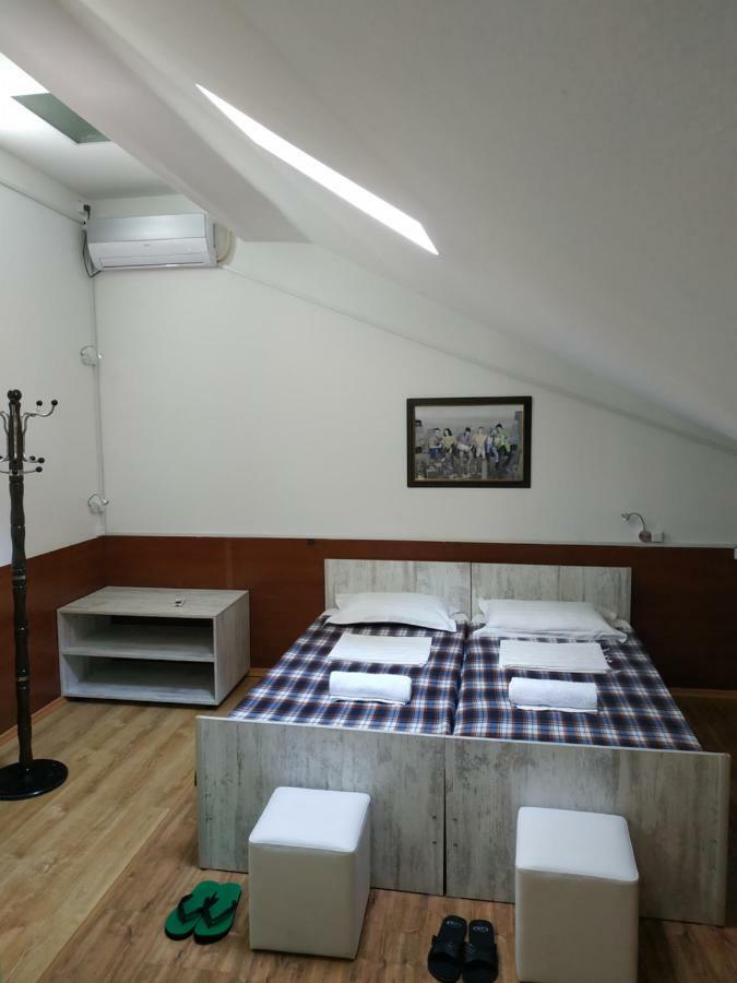 Hostel Portal Тбилиси Екстериор снимка