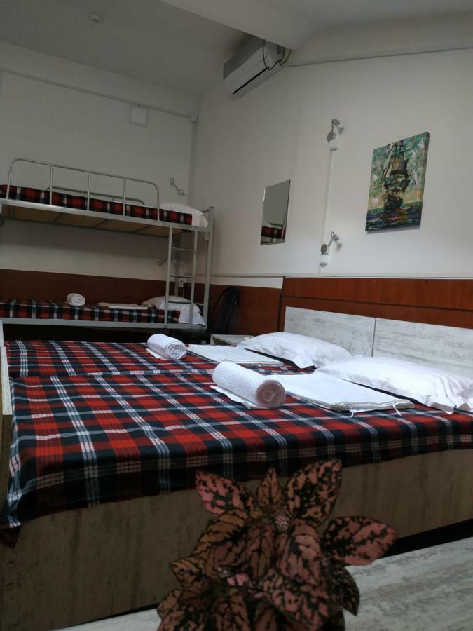 Hostel Portal Тбилиси Екстериор снимка