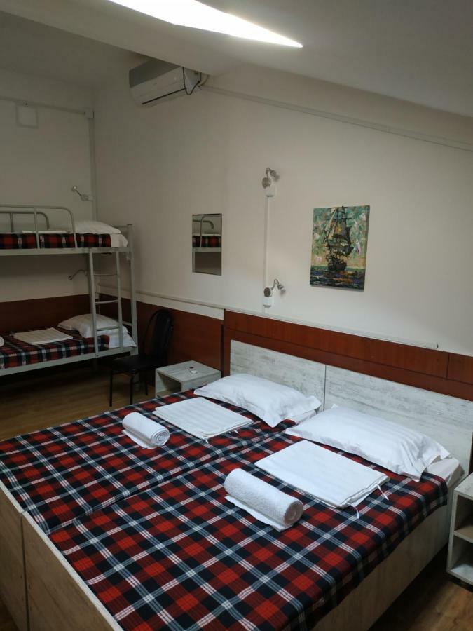 Hostel Portal Тбилиси Екстериор снимка
